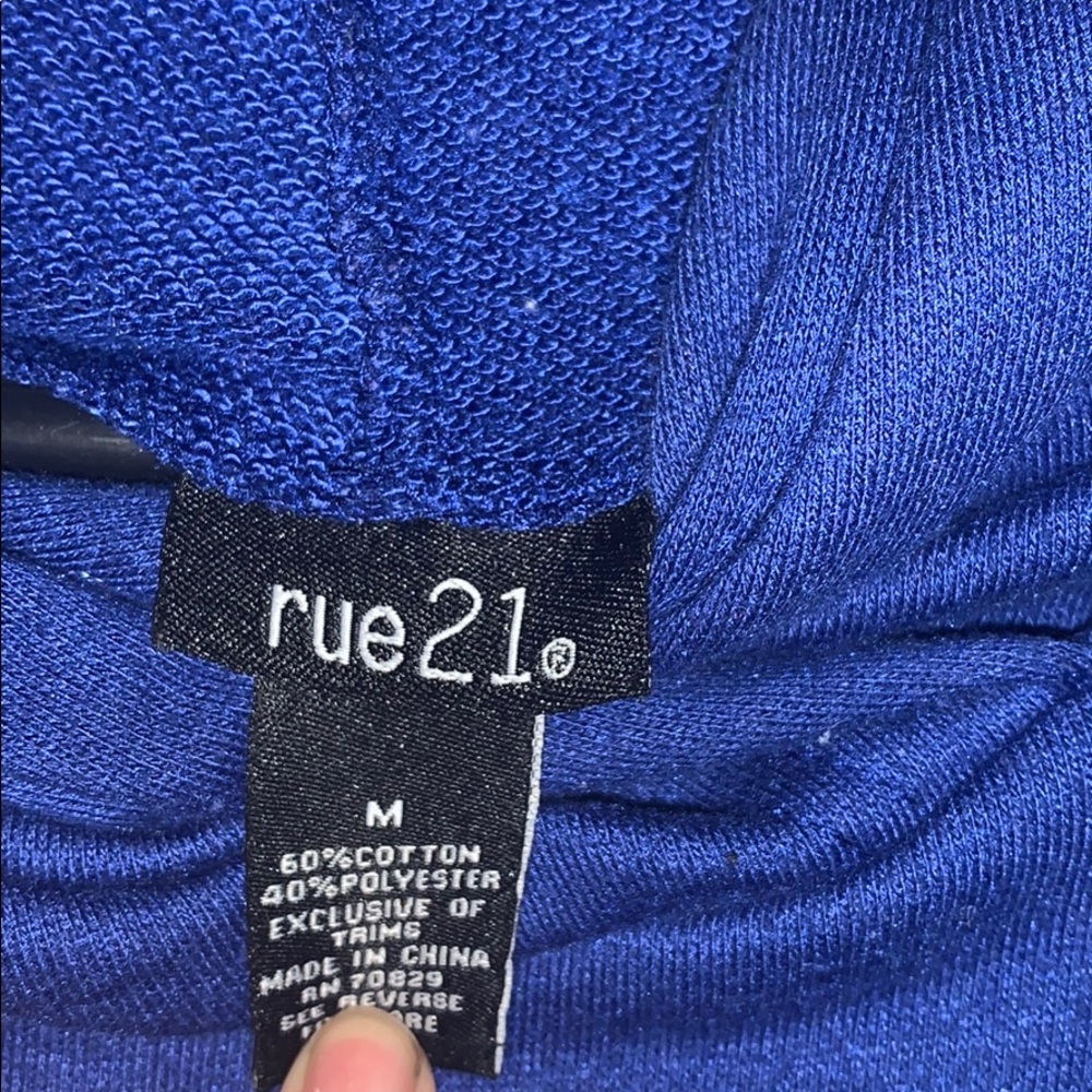 Sweater - Picture 2 of 2